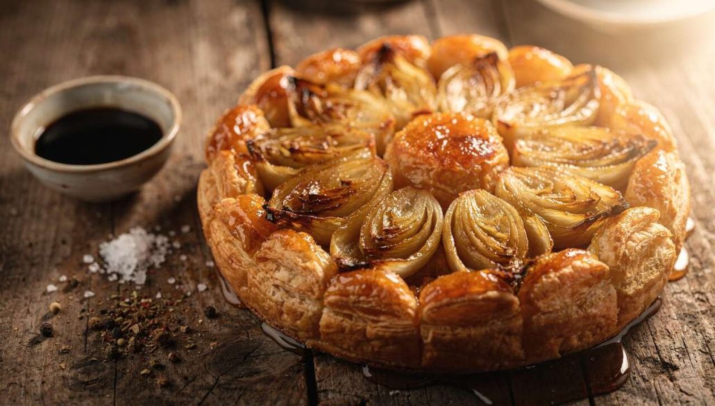 Tarte tatin aux endives caramélisées : une recette gourmande