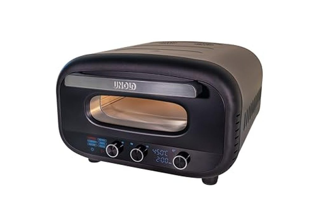 Test : machine à pizzas Unold 68805, la puissance à 1700 W