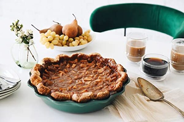 Découvrez notre test complet du plat à tarte Heritage Artichaut de Le Creuset : qualité, design et performance pour réussir vos tartes maison.