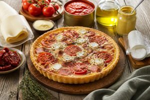 Tarte jambon tomate chèvre : savourez cette délicieuse recette