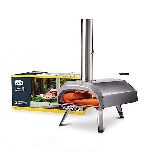 Découvrez notre test complet du four à pizza polyvalent Ooni Karu 12 : performances, design et résultats de cuisson pour vos pizzas faites maison.